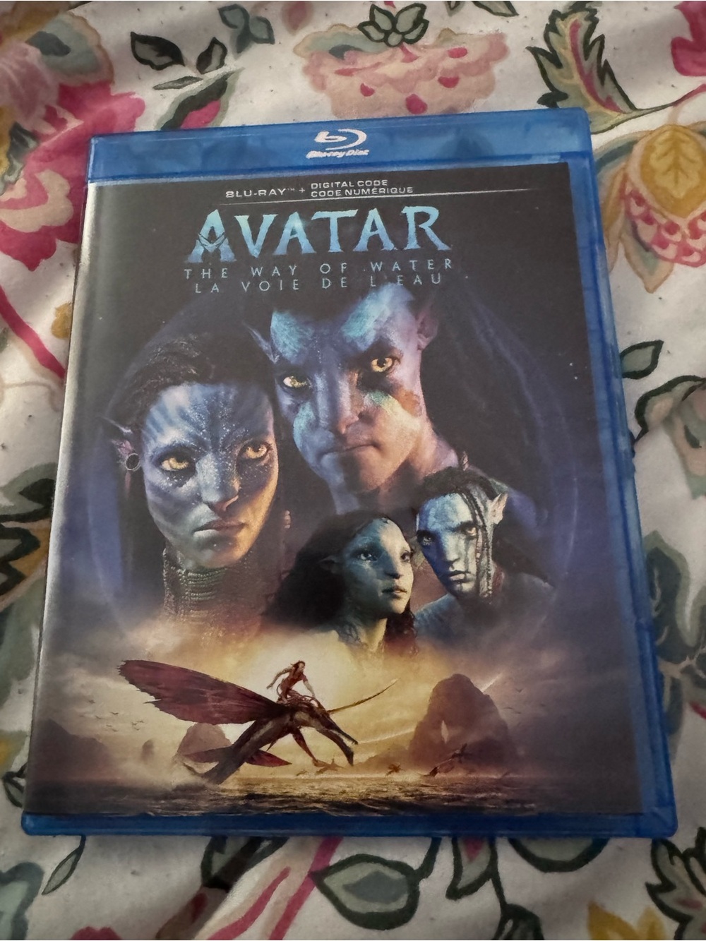 Avatar: The Way of Water Blu-ray - Blue Cover Artwork
